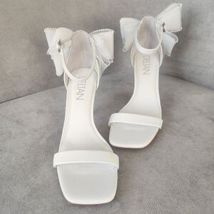 Deltan Heeled Sandals 8.5 White Leather Mesh Back Bow Wedding Bridal New$110